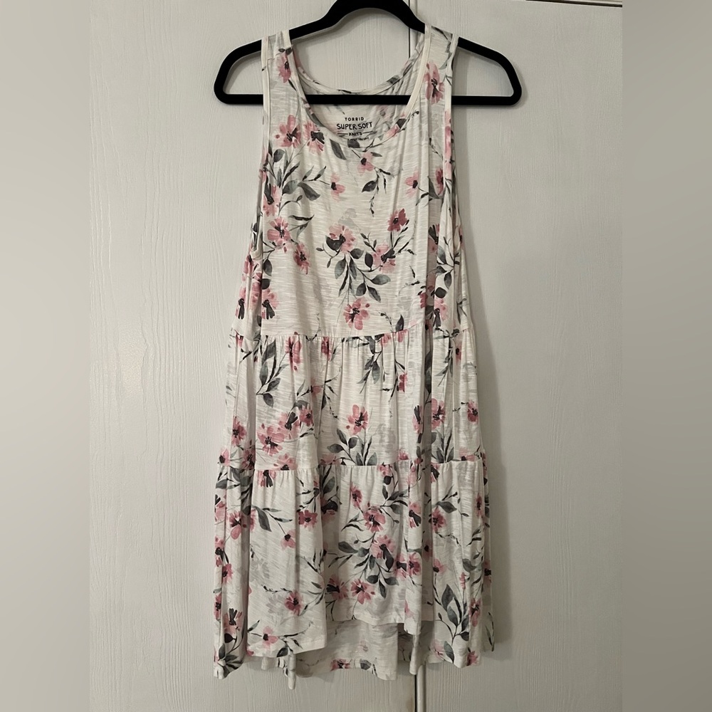 Long ruffle floral tank top